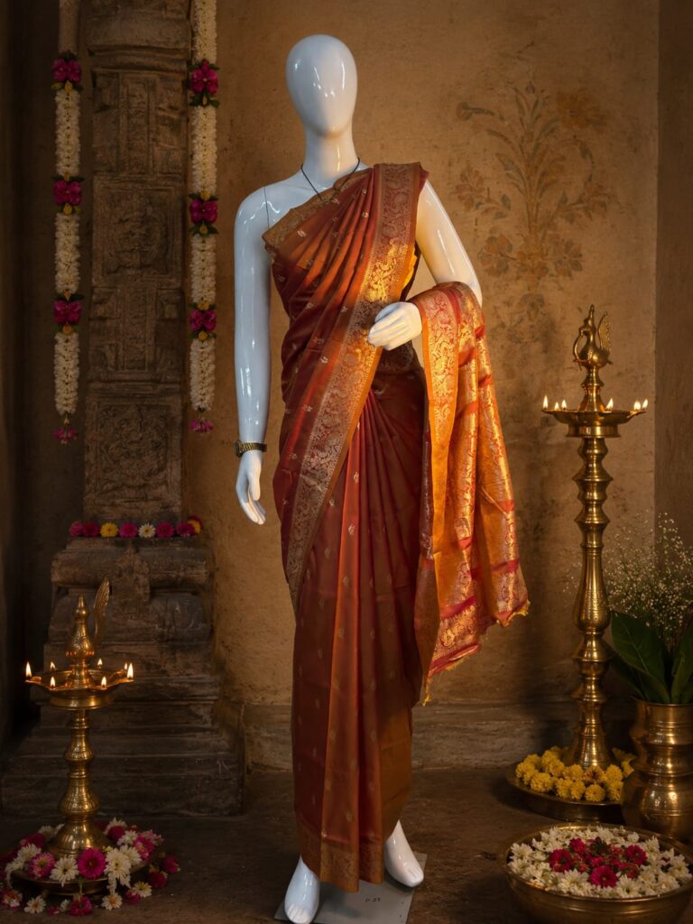 Lightweight ethnic saree for women