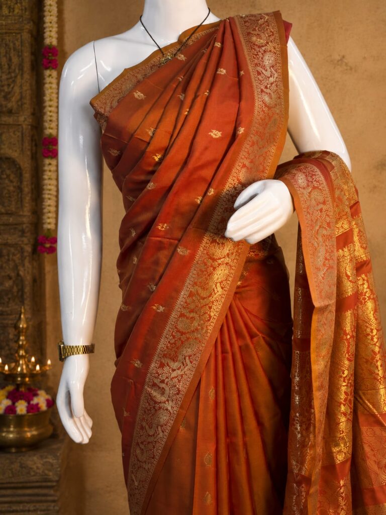Festive saree with rich pallu design